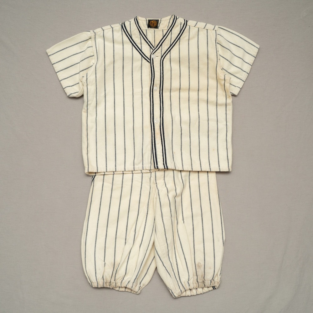 Vintage 40s 50s Empire NY Youth Baseball Uniform Pinstriped Cat‎ Eye Buttons M